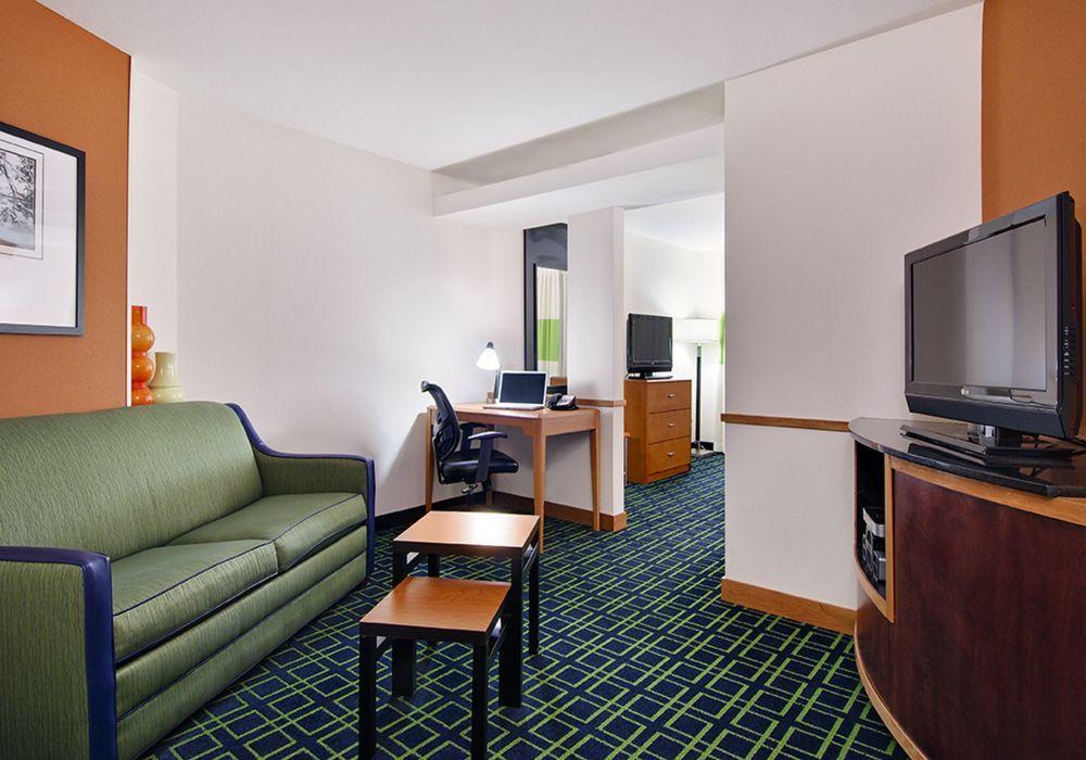Fairfield Inn And Suites By Marriott Conway Exterior photo